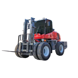 Forklift Off-Road 7 Ton Tampak Depan dengan Sistem Angkat dan Ban Ganda